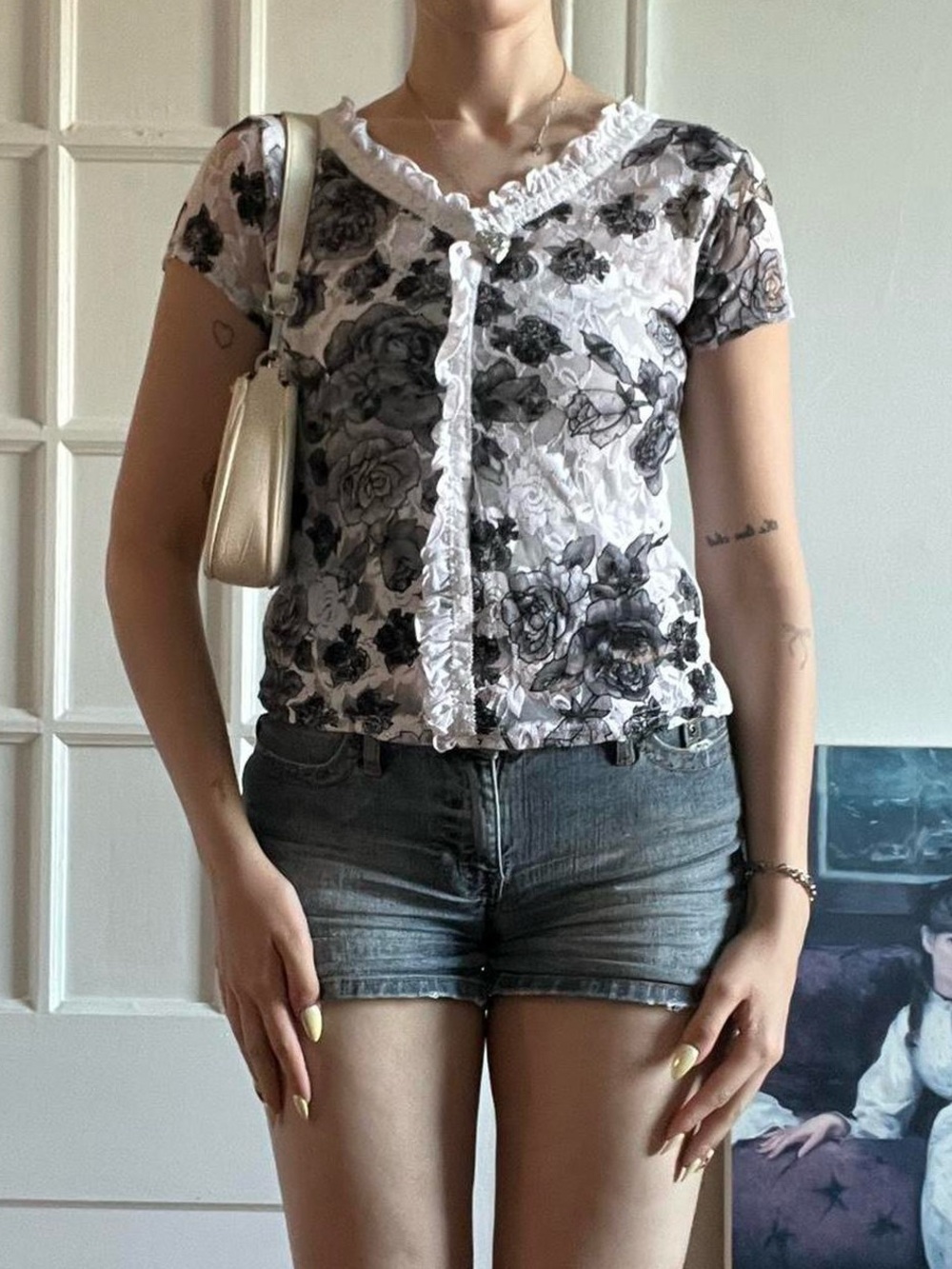 Vneck Floral Top